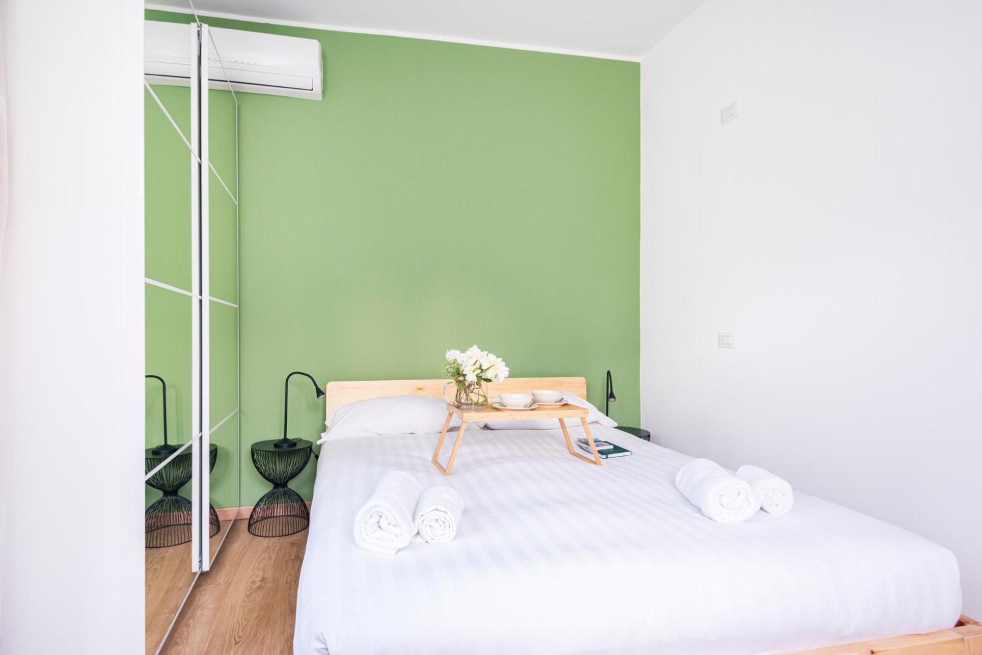 Amazing Flat Near Duomo & Colonne Di San Lorenzo By Easylife Milan Exterior photo